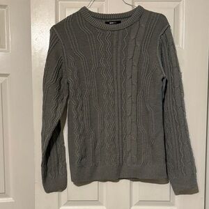 Men's Gray Cable Knit Sweater